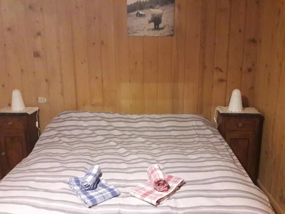Bedrooms In Kratten Italy